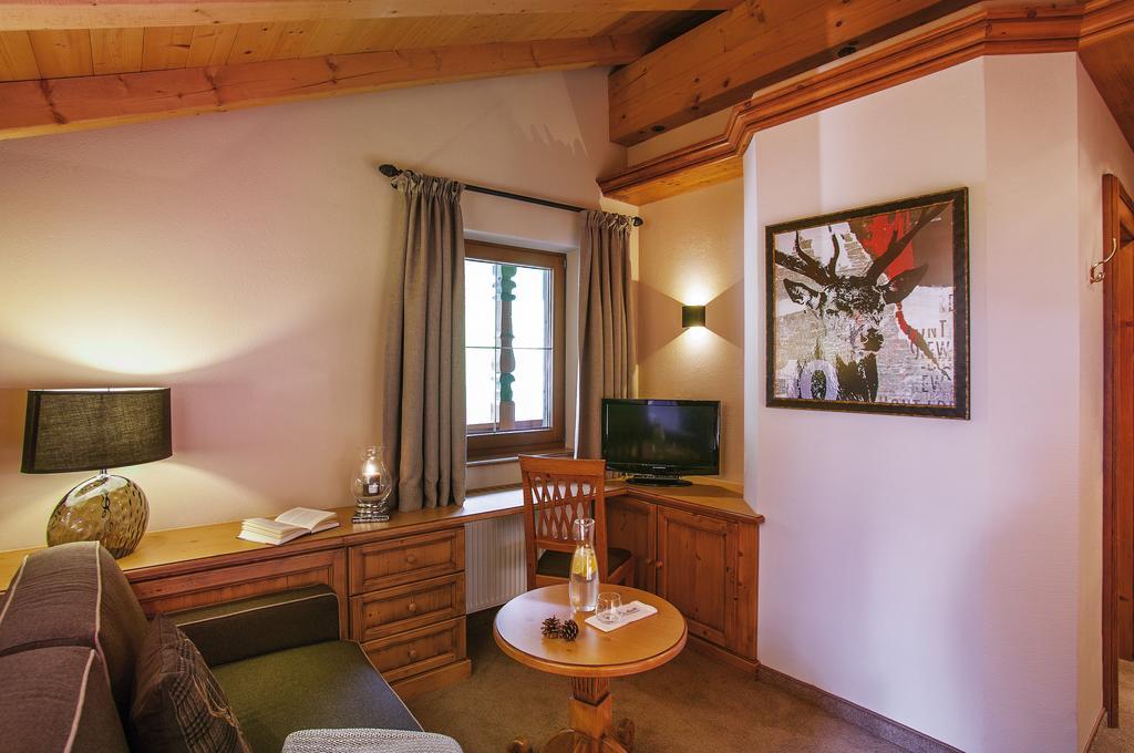 Villa Haidacher Relax & Lifestyle Apartments Zell am Ziller Quarto foto